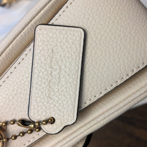 COACH Cassie Crossbody Bag 19 White - Picture 9 of 16